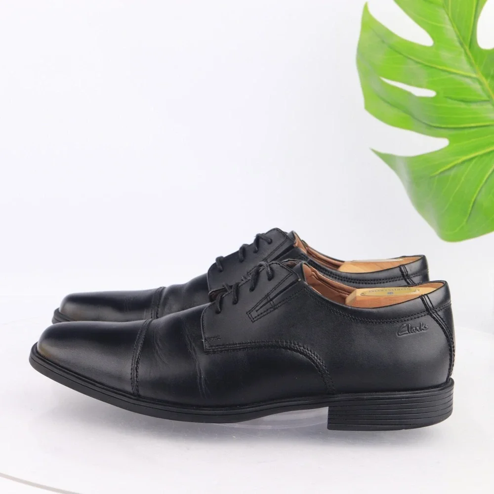 Clarks Mens Tilden Oxfords Size 10.5 M Black Leather Cap Toe Comfort Dress Shoes